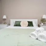 Appartement Lubicz Urban Haven Krakau